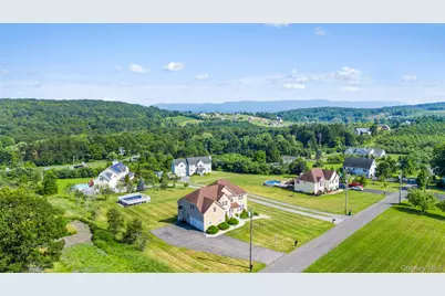 14 Burma Road, Marlboro, NY 12542 - Photo 2