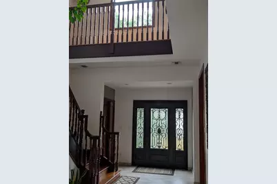 15 Lenzie Street, New York, NY 10312 - Photo 4