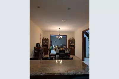 15 Lenzie Street, New York, NY 10312 - Photo 10