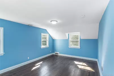 45 Orchard Meadow Road, East Williston, NY 11596 - Photo 20