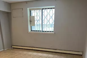 147-26 Roosevelt Ave, Flushing, NY 11354 - Photo 10