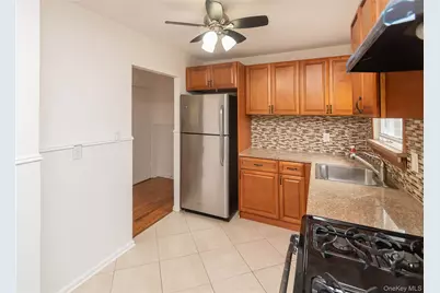 926 Vincent Avenue, Bronx, NY 10465 - Photo 18