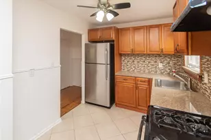 926 Vincent Ave, Bronx, NY 10465 - Photo 18