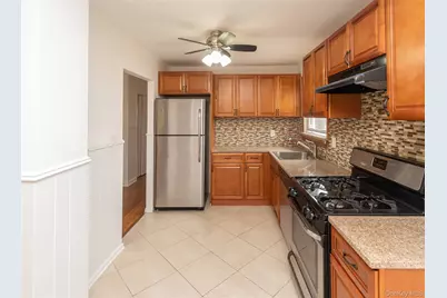 926 Vincent Avenue, Bronx, NY 10465 - Photo 16