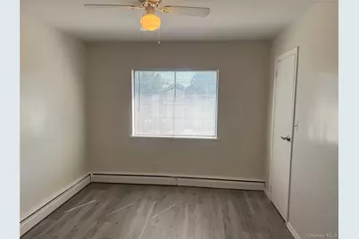 55 Hickory Road #2nd Floor, Port Washington, NY 11050 - Photo 6