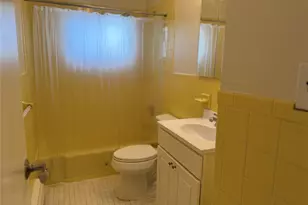 55 Hickory Rd, Port Washington, NY 11050 - Photo 12