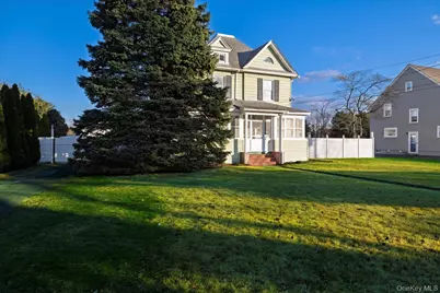 2483 Central Avenue, Baldwin, NY 11510 - Photo 6