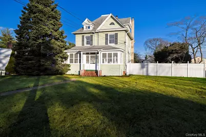 2483 Central Avenue, Baldwin, NY 11510 - Photo 4