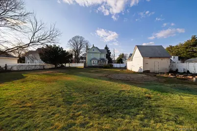 2483 Central Avenue, Baldwin, NY 11510 - Photo 28