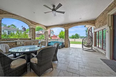 264-11 60th Avenue, Little Neck, NY 11362 - Photo 34