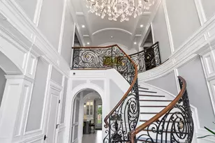 264-11 60th Ave, Little Neck, NY 11362 - Photo 2