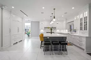 264-11 60th Ave, Little Neck, NY 11362 - Photo 10