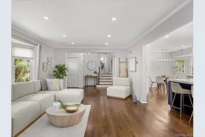 43 Amherst Drive, New Rochelle, NY 10804 - Photo 16