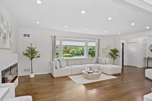 43 Amherst Dr, New Rochelle, NY 10804 - Photo 18