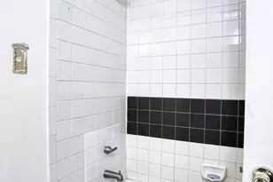 518 Kennedy Dr, Spring Valley, NY 10977 - Photo 20