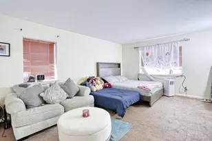 518 Kennedy Dr, Spring Valley, NY 10977 - Photo 14