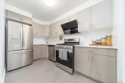 13119 Fowler Avenue #4A, Flushing, NY 11355 - Photo 6