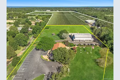 44075 Route 25, Peconic, NY 11971 - Photo 4