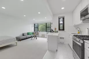 15 Hill Park Ave, Great Neck, NY 11021 - Photo 8