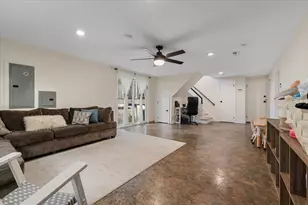 722 Eagle Dr, Woodmere, NY 11581 - Photo 22