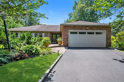 17 Melody, Bayville, NY 11709 - Photo 4