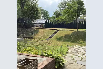 19346 McLaughlin Avenue, Hollis, NY 11423 - Photo 6