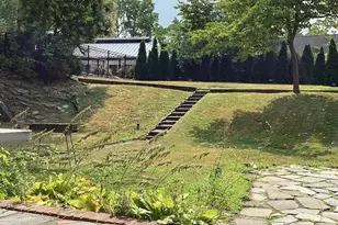 193-46 McLaughlin Ave, Hollis, NY 11423 - Photo 6