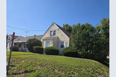 217 Hillside Avenue, New Hyde Park, NY 11040 - Photo 2