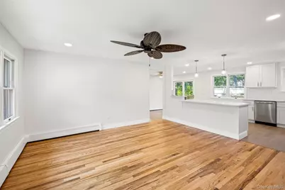 4991 Express Drive N, Ronkonkoma, NY 11779 - Photo 4