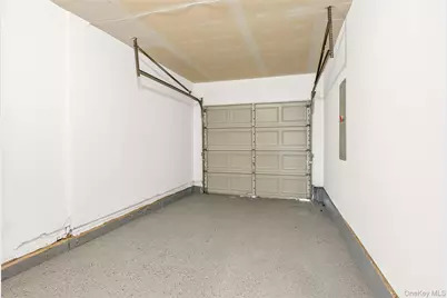 4991 Express Drive N, Ronkonkoma, NY 11779 - Photo 18