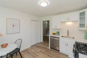 35 Bayberry Cir, Fishkill, NY 12524 - Photo 8