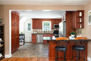 191 W Crooked Hill Rd, Pearl River, NY 10965 - Photo 8