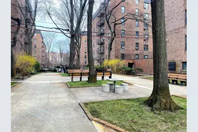 90-09 Northern Boulevard #303, Jackson Heights, NY 11372 - Photo 12