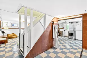 81 Lincoln Ave, Yonkers, NY 10704 - Photo 24