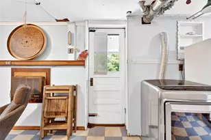 81 Lincoln Ave, Yonkers, NY 10704 - Photo 34