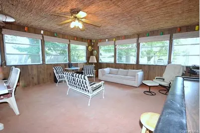 348 Town Line Road, Commack, NY 11725 - Photo 16