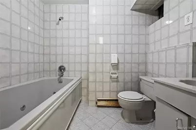 8 Harvest Court, Monsey, NY 10952 - Photo 44