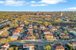 50-43 192nd St, Fresh Meadows, NY 11365 - Photo 34