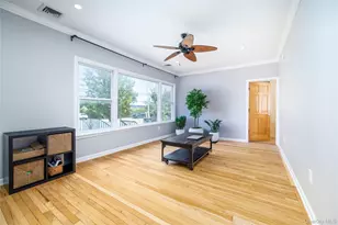 49 Barnes St, Long Beach, NY 11561 - Photo 2