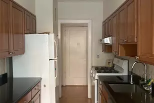 292 Main St, White Plains, NY 10601 - Photo 8