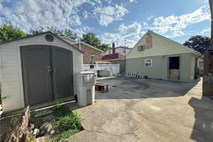 255-19 148th Ave, Rosedale, NY 11422 - Photo 8