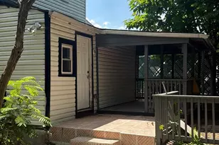 9 Roanoke St, Yonkers, NY 10710 - Photo 4
