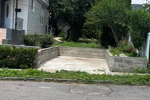 9 Roanoke St, Yonkers, NY 10710 - Photo 2