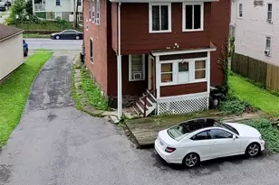 332 South St, Newburgh, NY 12550 - Photo 4