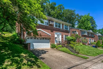 218-27 Sawyer Avenue, Queens Village, NY 11427 - Photo 2