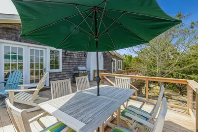 196 Dune Road, Quogue, NY 11959 - Photo 4