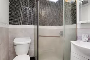 2476 Linden Blvd, Brooklyn, NY 11208 - Photo 16