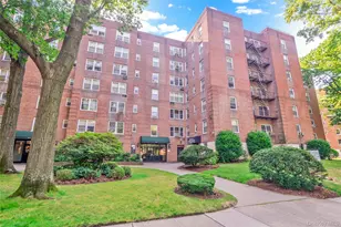 27-04 Parsons Blvd, Flushing, NY 11354 - Photo 6