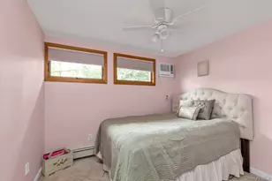 7 Swartout Pl, Amityville, NY 11701 - Photo 10