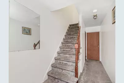 3863 Laconia Avenue, Bronx, NY 10469 - Photo 2